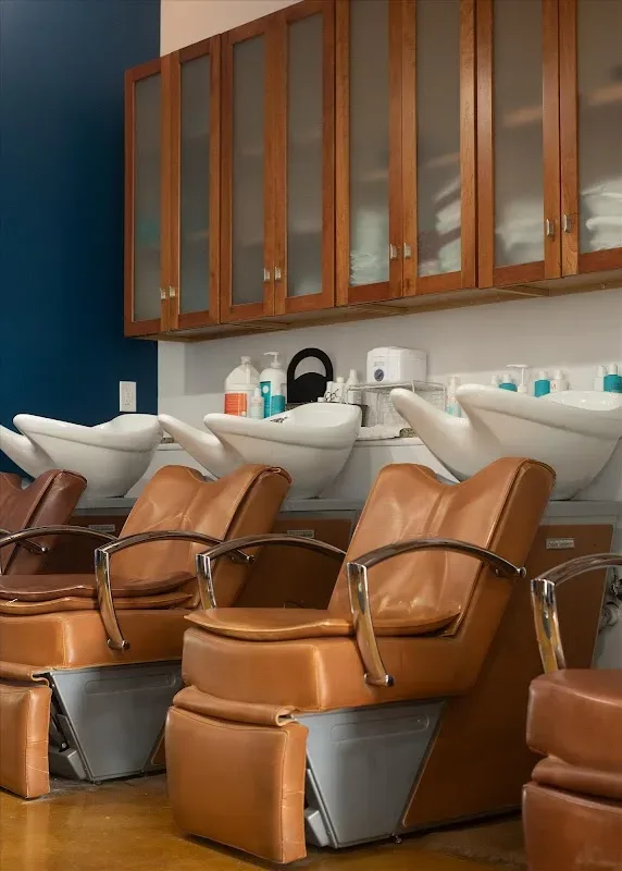 4:59 Barber Lounge — Barber shop in Indianapolis